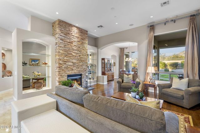 11464 E WINCHCOMB Drive, Scottsdale, AZ 85255