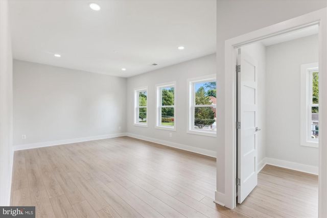 2808 BOSWELL AVE, Alexandria, VA 22306