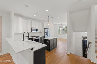 6 River Street, Red Bank, NJ 07701