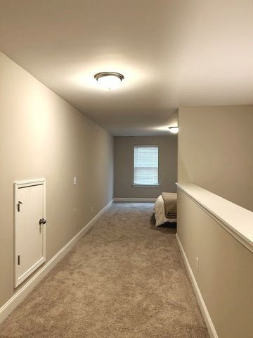 3211 Chaucer Ln, Gallatin, TN 37066