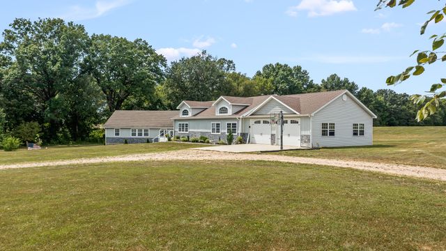 3899 TARA RIDGE RD, Fulton, MO 65251
