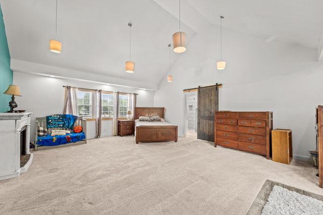 3899 TARA RIDGE RD, Fulton, MO 65251