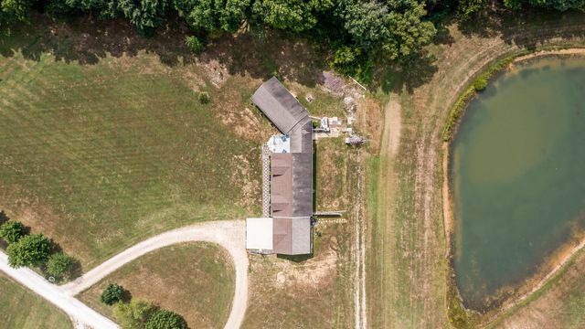 3899 TARA RIDGE RD, Fulton, MO 65251