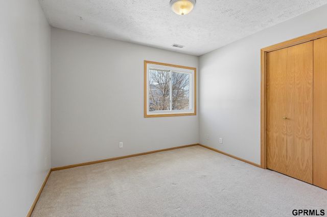 4811 N 142Nd Street, Omaha, NE 68164