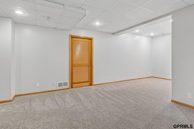 4811 N 142Nd Street, Omaha, NE 68164