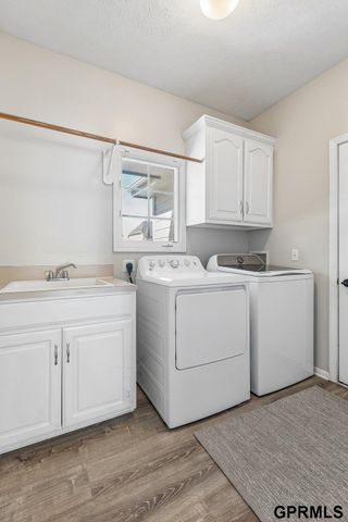 4811 N 142Nd Street, Omaha, NE 68164