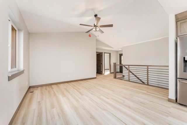 1014 Birch St Street, Harrisburg, SD 57032