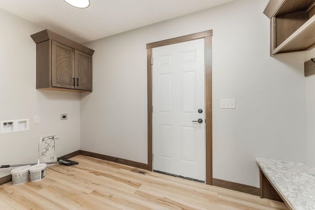 1014 Birch St Street, Harrisburg, SD 57032