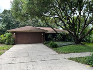 8318 SUGARMILL STREET, Orlando, FL 32819