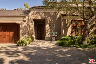 414 Lomond Avenue, Los Angeles, CA 90024