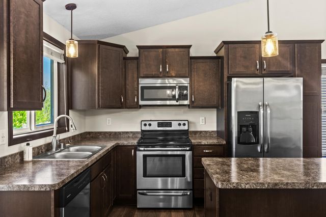 9420 Toledo Lane N, Brooklyn Park, MN 55443