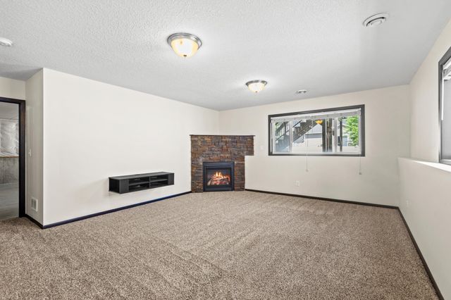 9420 Toledo Lane N, Brooklyn Park, MN 55443
