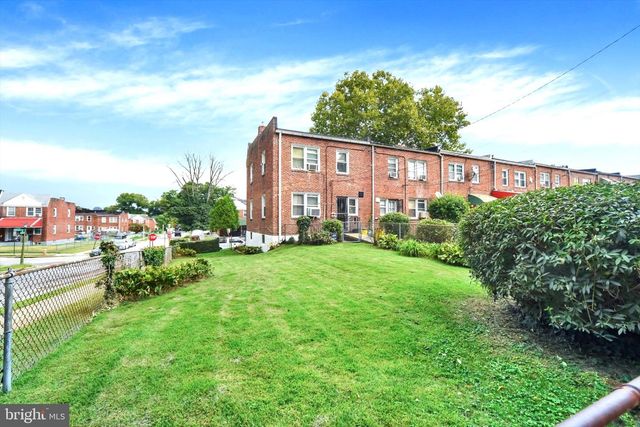 824 WICKLOW RD, Baltimore, MD 21229