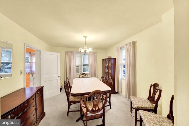 824 WICKLOW RD, Baltimore, MD 21229