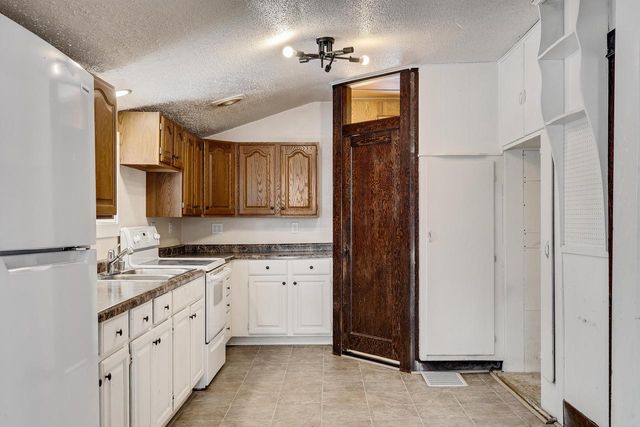 938 Hood STREET, La Crosse, WI 54601