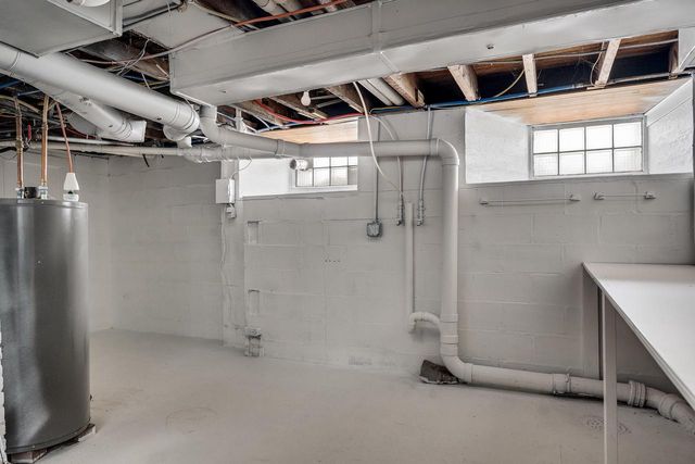 938 Hood STREET, La Crosse, WI 54601