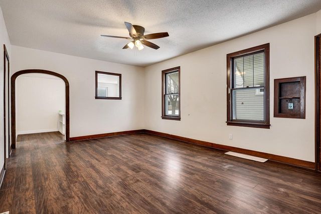 938 Hood STREET, La Crosse, WI 54601