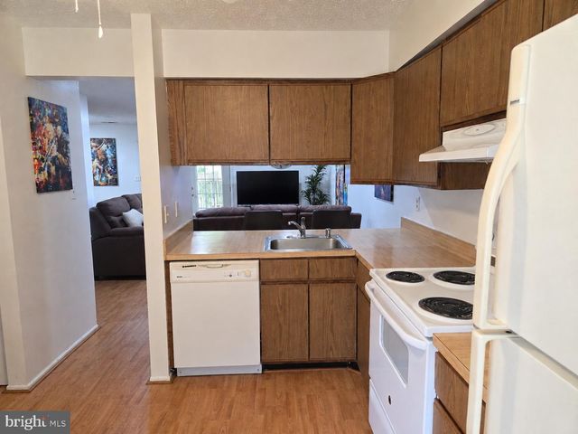 4172 LOG TEAL CT, Waldorf, MD 20603
