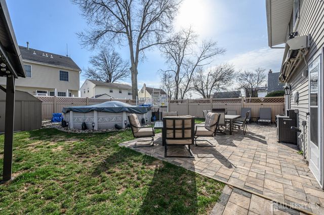 245 Florence Avenue, Colonia, NJ 07067