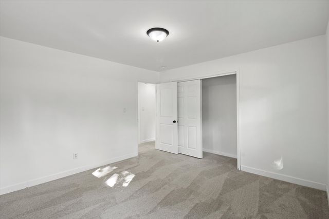 33448 N Greentree Road, Grayslake, IL 60030