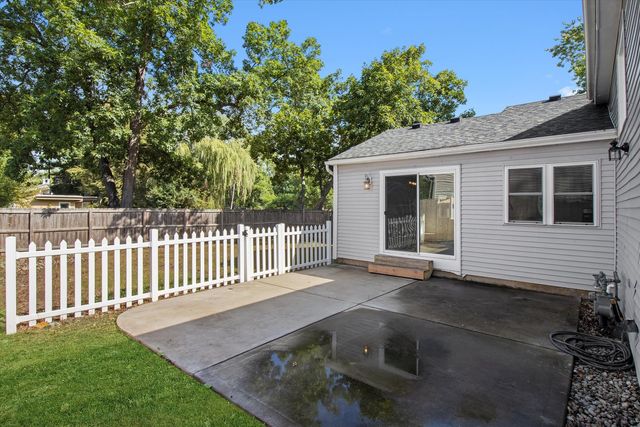 33448 N Greentree Road, Grayslake, IL 60030