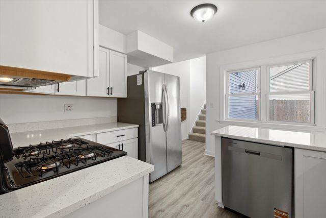 33448 N Greentree Road, Grayslake, IL 60030