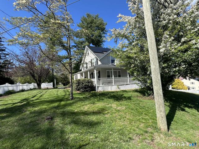 268 Ridgewood Road, West Hartford, CT 06107