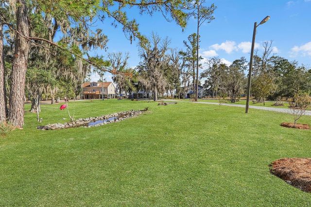 1107 River Plantation Place NE, Townsend, GA 31331