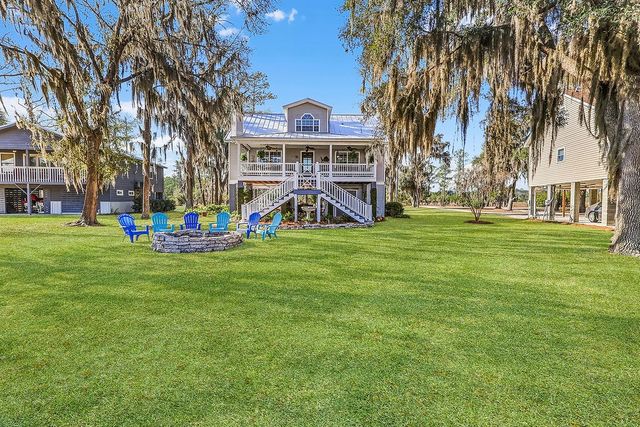 1107 River Plantation Place NE, Townsend, GA 31331