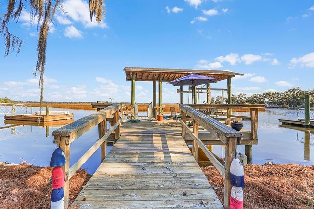 1107 River Plantation Place NE, Townsend, GA 31331