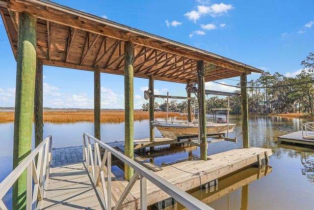 1107 River Plantation Place NE, Townsend, GA 31331