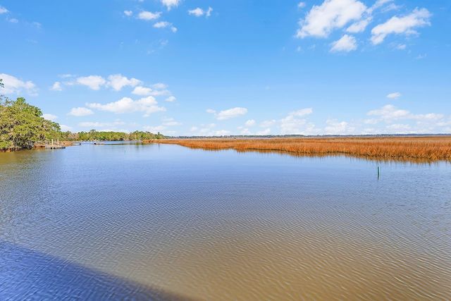 1107 River Plantation Place NE, Townsend, GA 31331