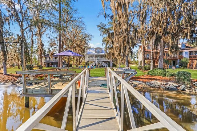 1107 River Plantation Place NE, Townsend, GA 31331