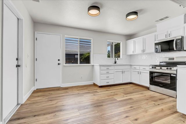 1640 4th Street, Clovis, CA 93611