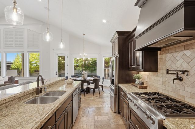 11933 N ATLAS DR, Highland, UT 84003