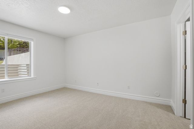 11933 N ATLAS DR, Highland, UT 84003
