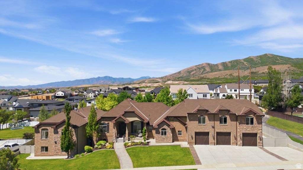 11933 N ATLAS DR, Highland, UT 84003