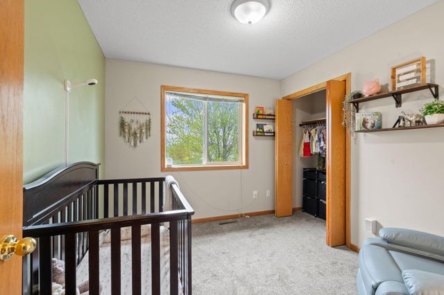 10055 Somerset Lane, Monticello, MN 55362
