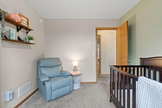 10055 Somerset Lane, Monticello, MN 55362