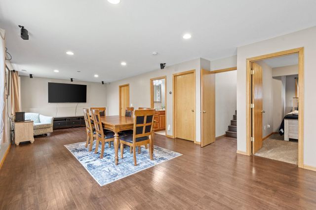 10055 Somerset Lane, Monticello, MN 55362