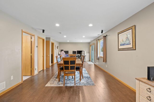 10055 Somerset Lane, Monticello, MN 55362