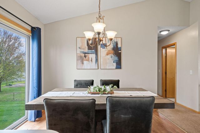 10055 Somerset Lane, Monticello, MN 55362