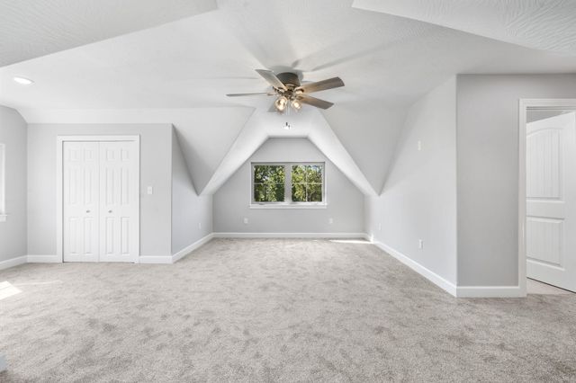 653 Forest Lake Drive, Branson West, MO 65737