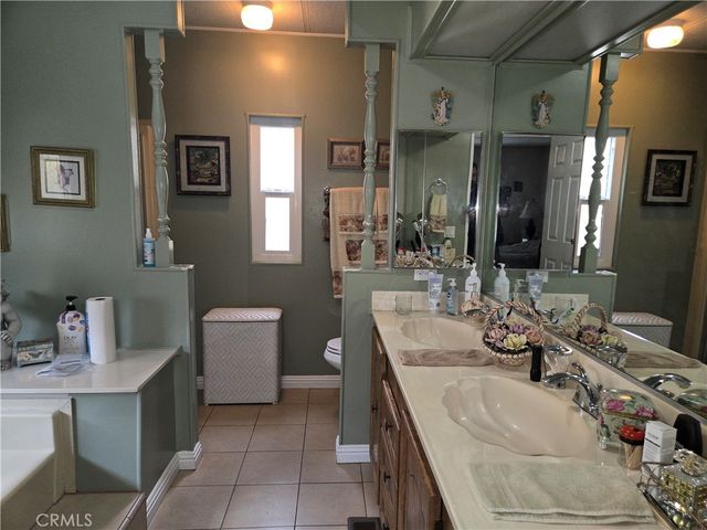 13381 Magnolia Avenue 4, Corona, CA 92879