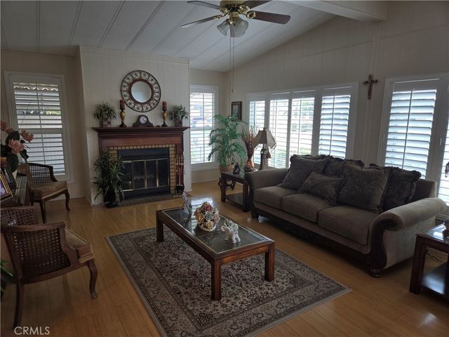 13381 Magnolia Avenue 4, Corona, CA 92879