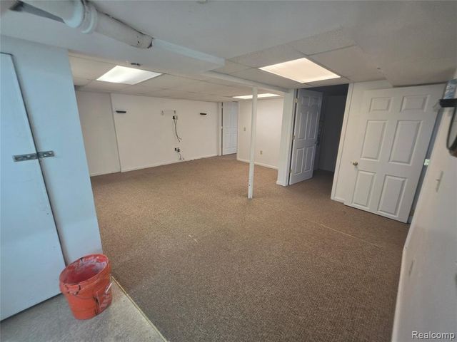 17312 Midway Avenue, Allen Park, MI 48101