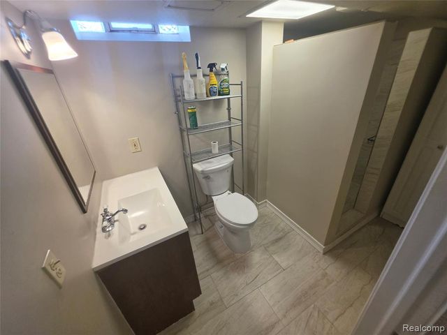 17312 Midway Avenue, Allen Park, MI 48101