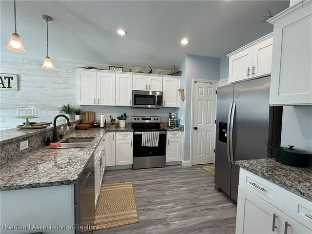 424 Branbury Avenue, Lake Placid, FL 33852