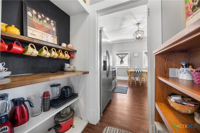 1009 E Leon Street, Gatesville, TX 76528