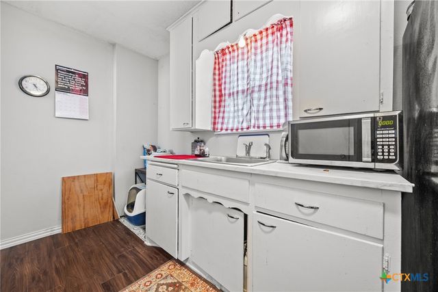 1009 E Leon Street, Gatesville, TX 76528